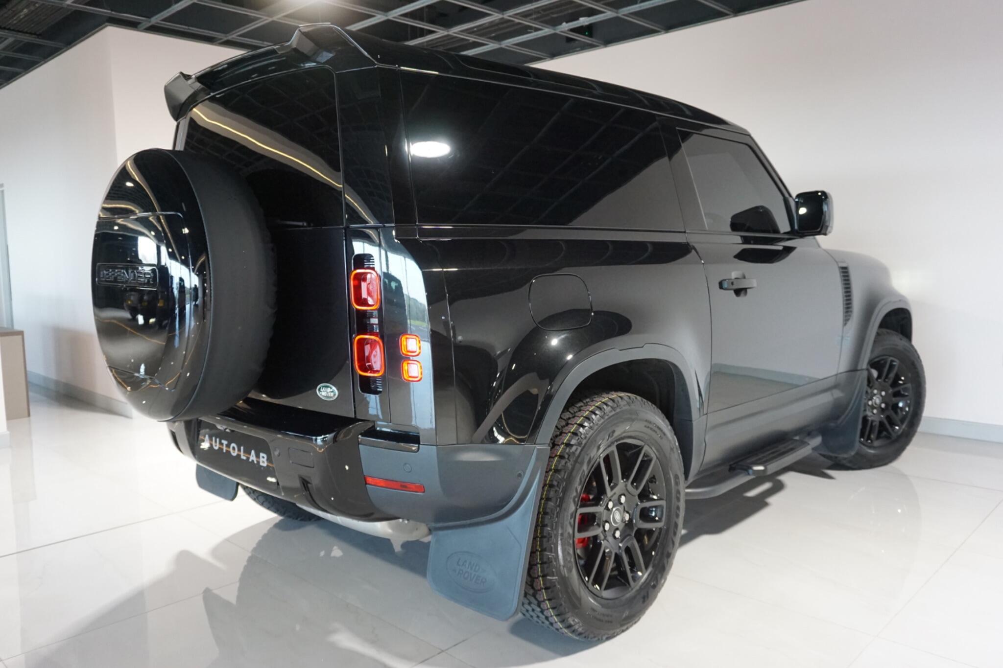 Land Rover Defender 90 3.0 D250 MHEV Hard Top SUV 3dr Diesel Auto 4WD SWB Euro 6 (s/s) (250 ps)